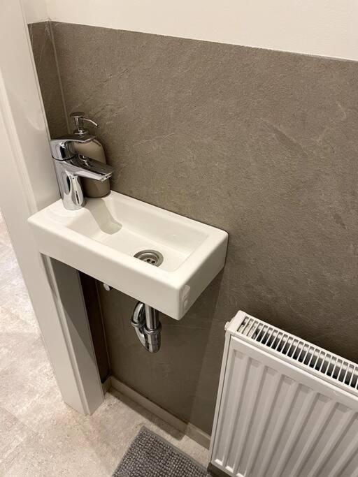City-Center-Apartment Hip Area, Big & New Виена Екстериор снимка